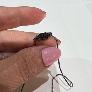 Kendra Scott pendant necklace. Gunmetal & black drusy.